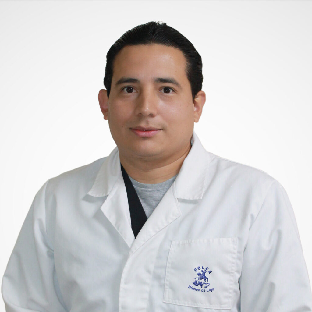 Dr. Tomás Fabricio Palacios Paredes
